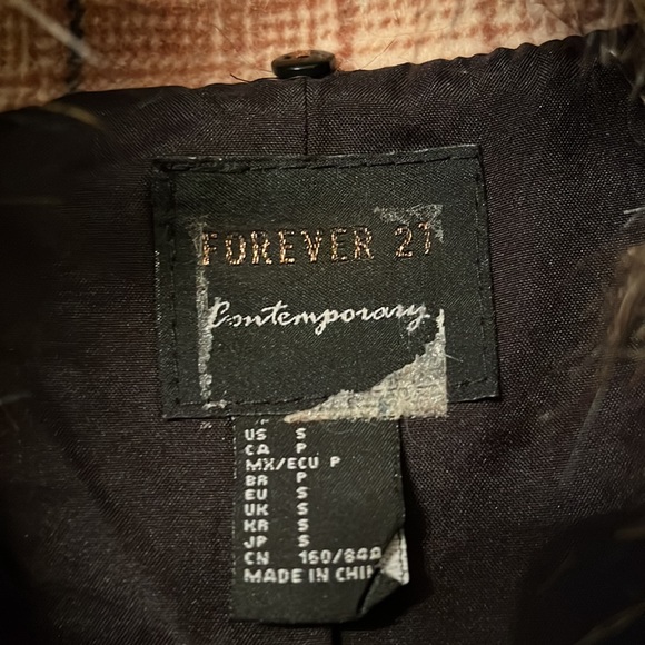 Women’s coat - Picture 5 of 5